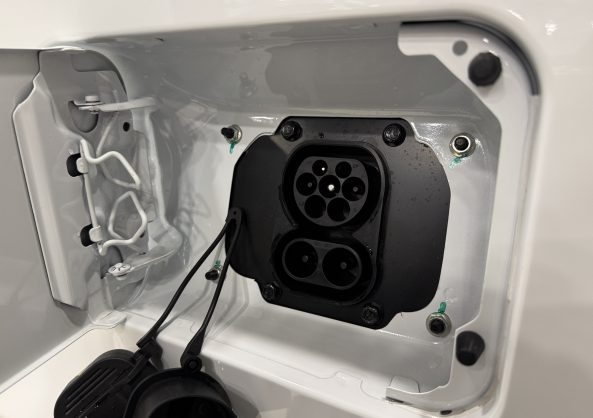 EV48